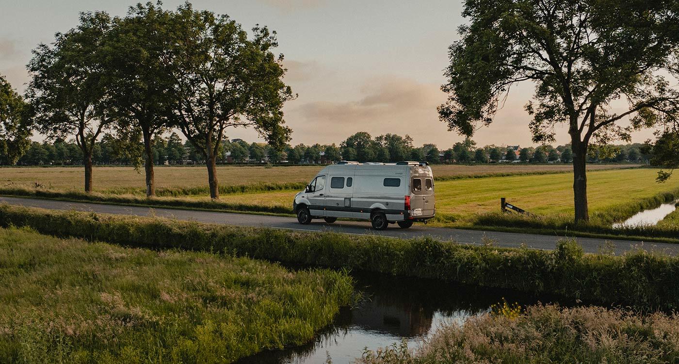 Hymer-Grand-Canyon-S-700-camper-encaravana