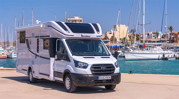 autocaravana-mas-vendida-2024-Benimar-Tesoro-463-encaravana-nl