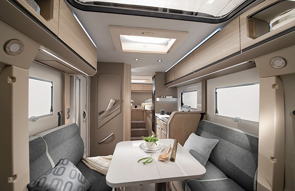 Autocaravana-perfilada-Adria-Compact-DL-60Y-encaravana-nl