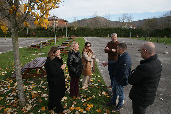 area-autocaravanas-ruente-encaravana-NL