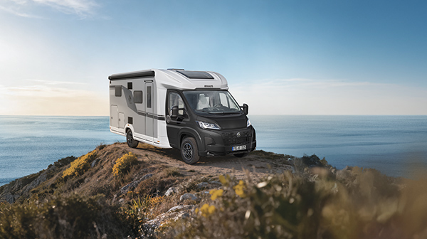 autocaravana-Knaus-LIVE-Wave-650-MEG-Black-Selection-encaravana-NL